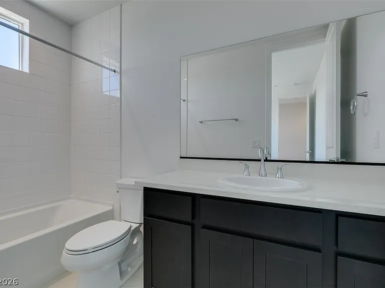 2498 Indigo Mountain St — Photo 11