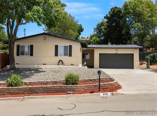 832 Magarian Rd, Fallbrook, CA 92028