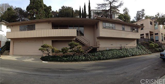 1st image of 3320 Primera Ave