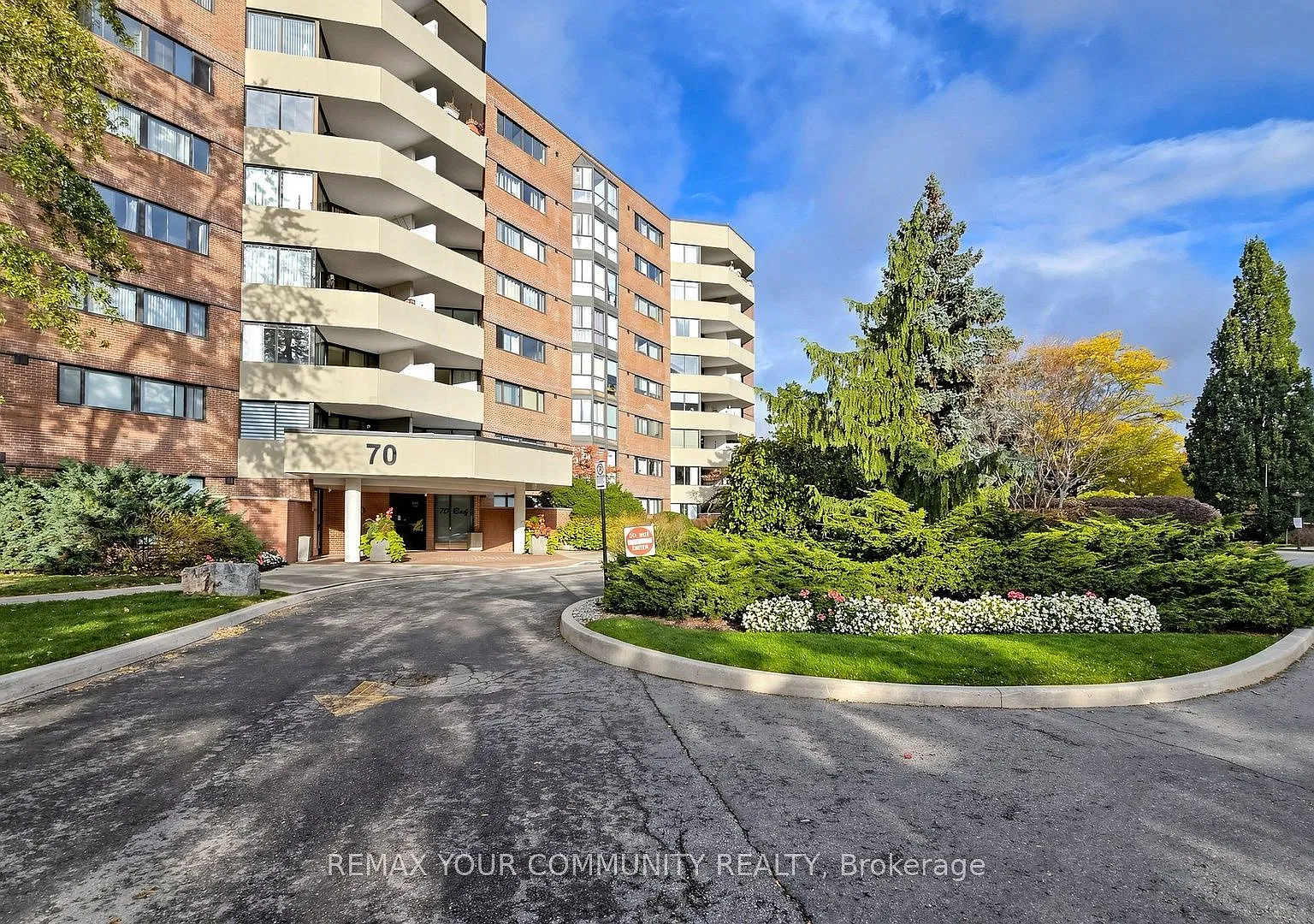 3 bed, $3,500 — Photo 3