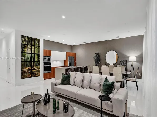 1801 NE 13th St #1823, Fort Lauderdale, FL 33304