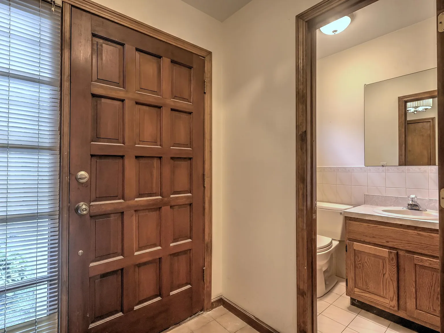 2 bed, 2.5 bath, 1620 sqft, $2,600 — Photo 3