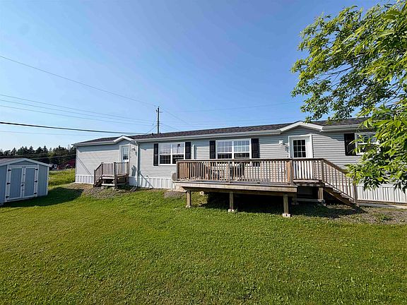 2nd image of 5 Elmwood Dr