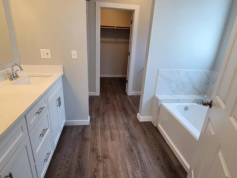 322 W Jadon Dr — Photo 8