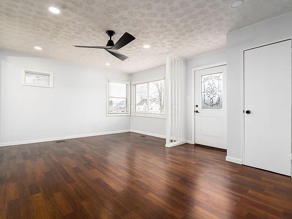 4th image of 4936 Dimson Dr S