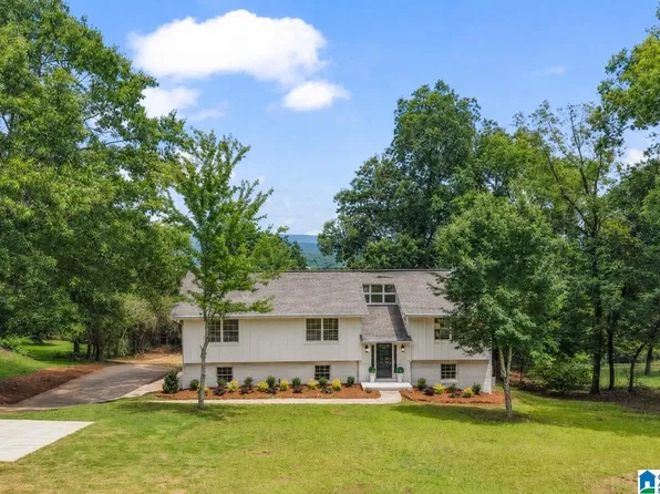 135 Shades Crest Rd, Birmingham, AL 35226
