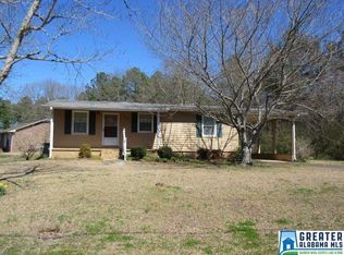 108 Clairmont Dr, Talladega, AL 35160