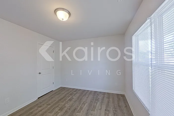 1699 Amberlight Cir — Photo 8