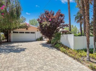 4839 Rosa Rd, Woodland Hills, CA 91364