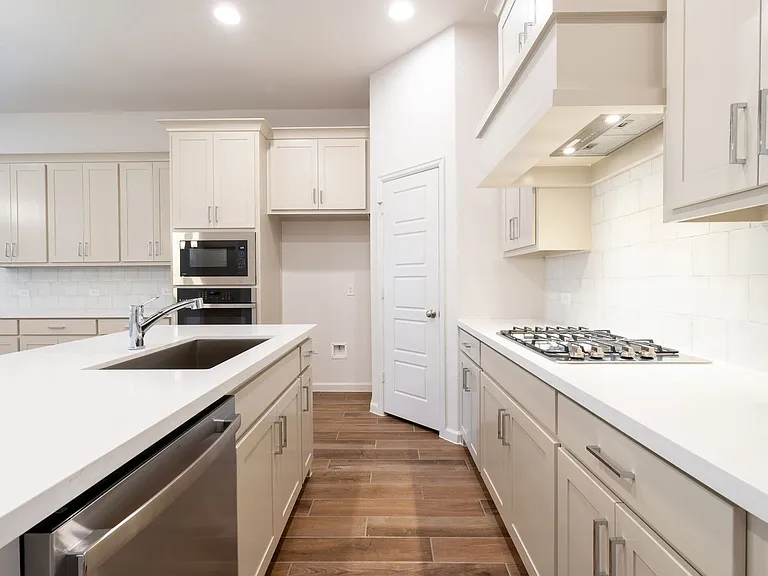 9316 Paintbrush Dr — Photo 10