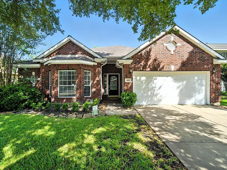 1626 Maryvale Dr — Photo 1
