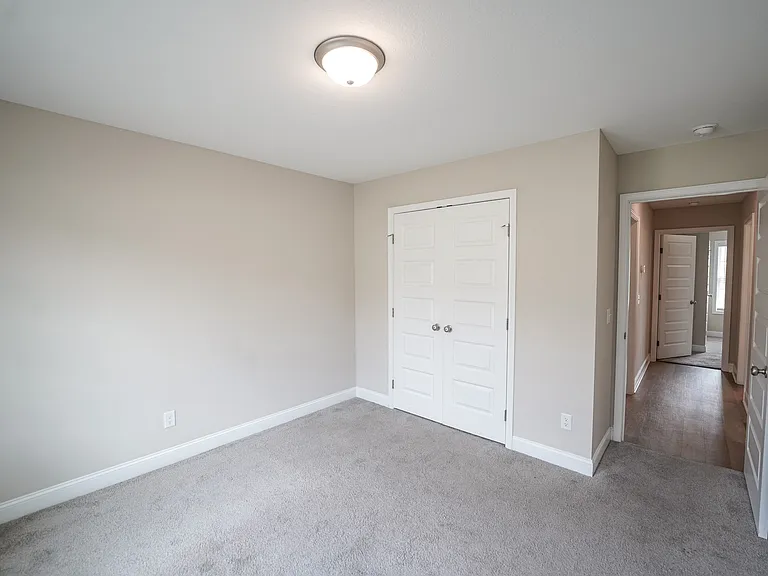 336 Tallulah Bnd — Photo 14