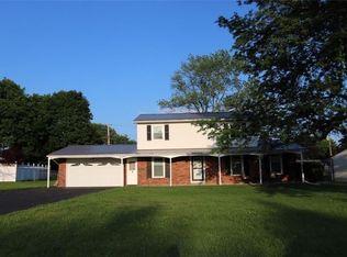 16 Evergreen Dr, Rochester, NY 14624