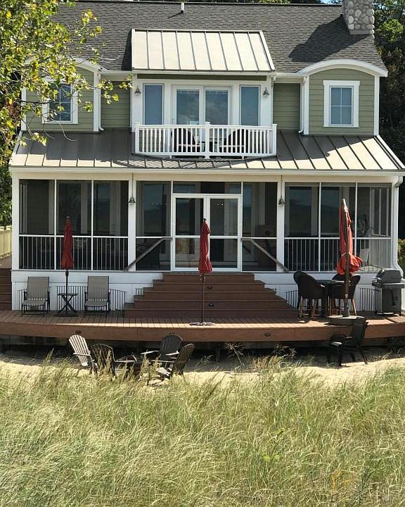1st image of 158 Grand Blvd