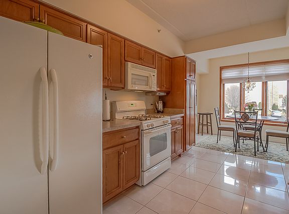 5th image of 18650 Pine Lake Dr APT 1A