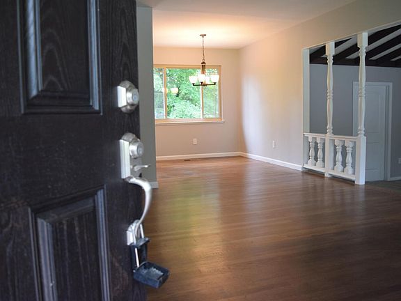 5th image of 3619 Southwood Dr