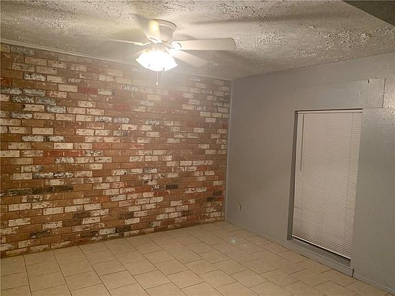 4th image of 4 W Mountain Creek Dr #29