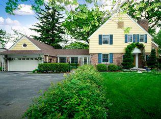 5608 N Prospect Rd, Peoria, IL 61614