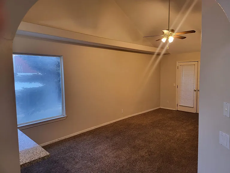 1032 S Regency Rd — Photo 4