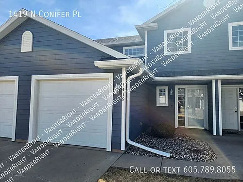 1419 N Conifer Pl Photo 1
