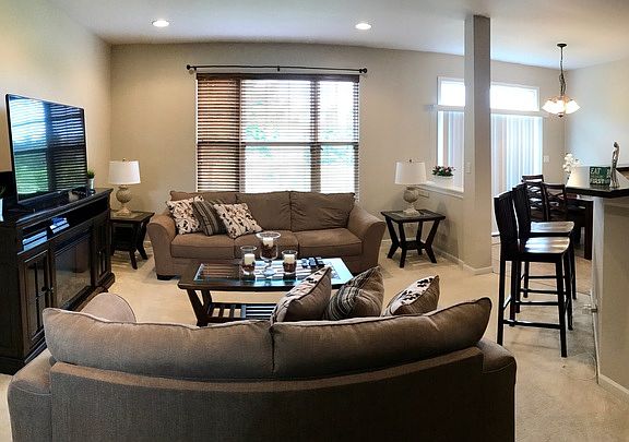 2nd image of 372 Pine Lake Cir