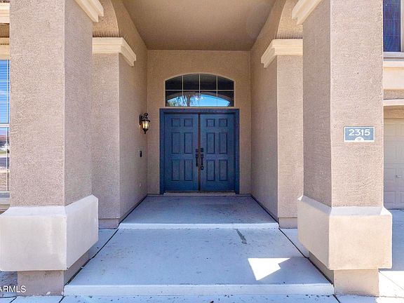 3rd image of 2315 N AVOCA Street N
