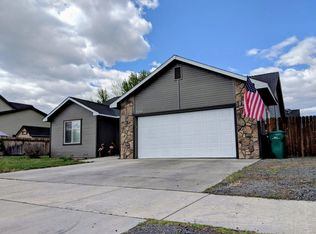 5151 Regency Dr, Klamath Falls, OR 97603