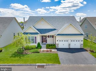 106 Bayhill Dr, North Wales, PA 19454