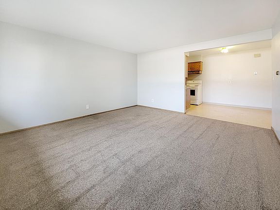 3rd image of 5510 58th Ave #16