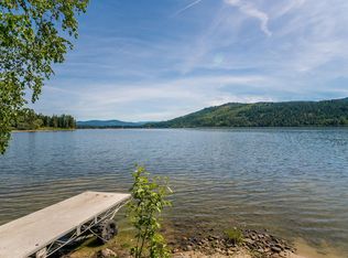 175 Shadow Cove Ln, Cocolalla, ID 83813