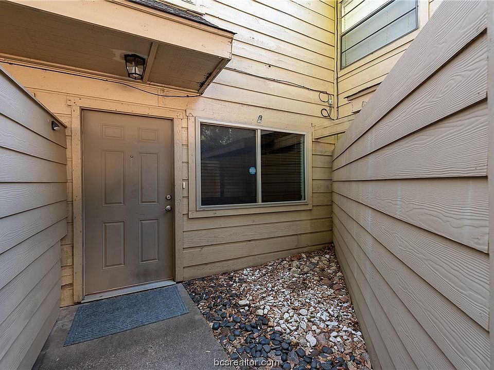 1st image of 4409 Carter Creek Pkwy APT 7
