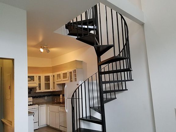 4th image of 670 San Juan Ave APT C