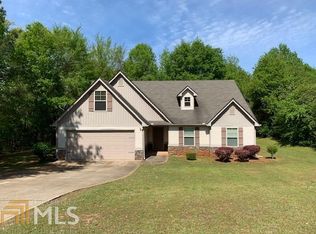 92 Richmond Dr, Lagrange, GA 30240