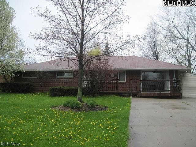 1st image of 2200 Clearview Ave NW