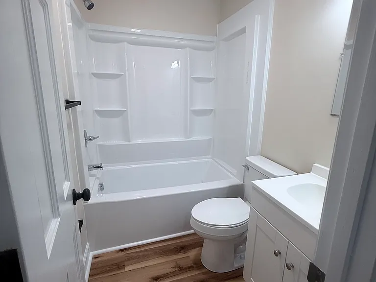 224 Fountain Dr — Photo 12