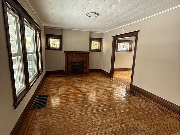 2nd image of 515 Arnett Blvd