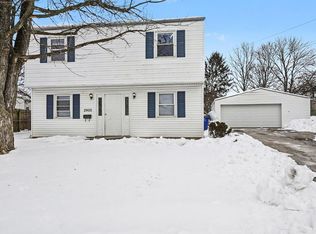 2900 Gentry Ln, Columbus, OH 43232