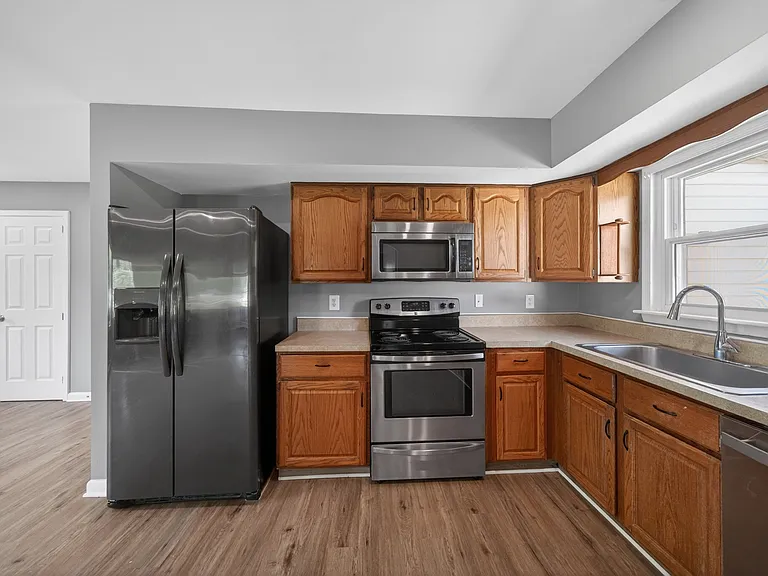 45448 Mallard St — Photo 5