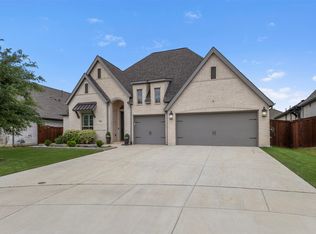 1305 Alder Ct, Aubrey, TX 76227