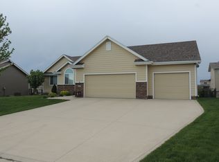 507 21st St SW, Altoona, IA 50009