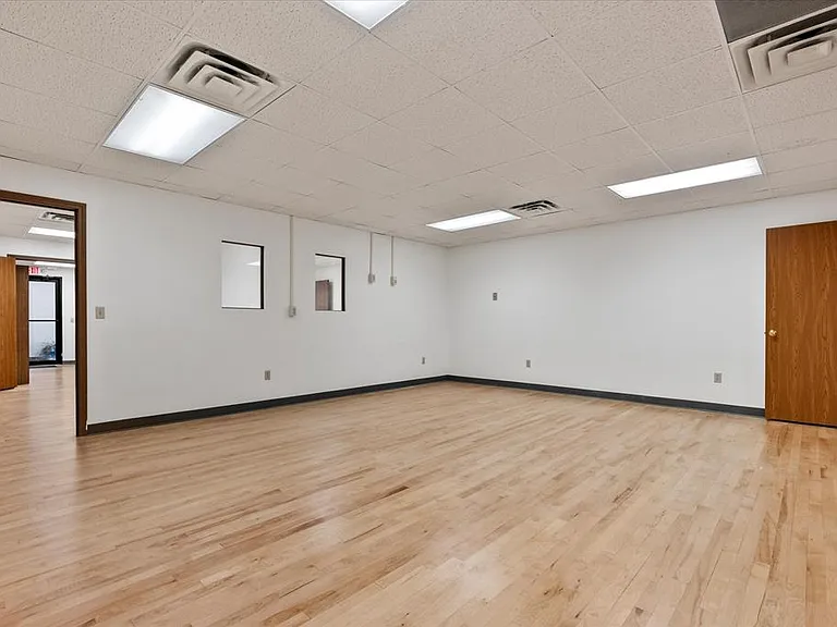 18 Sportsman Dr — Photo 22