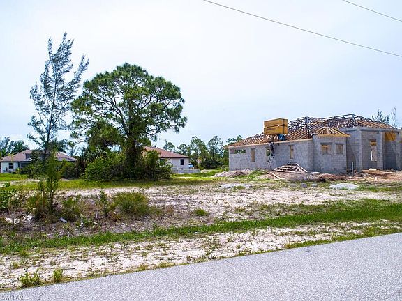 2nd image of 2318 NW 33rd AVE