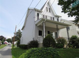 1223 2nd St, Catasauqua, PA 18032
