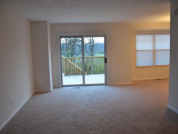 2nd image of 848 Bay Harbor Dr