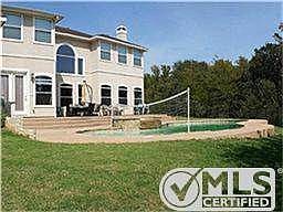 3rd image of 3701 Kingfisher Ct