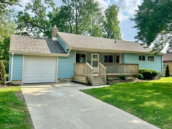 906 W Walnut St, Kankakee, IL 60901