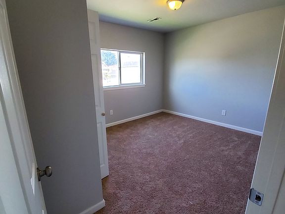 5th image of 1501 S M St APT 3