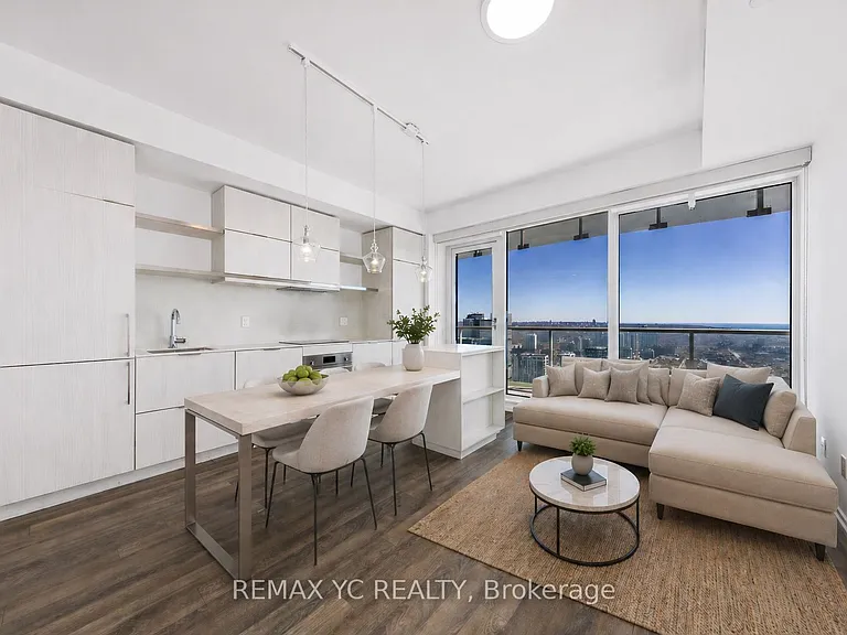 197 Yonge St #4404 — Photo 1