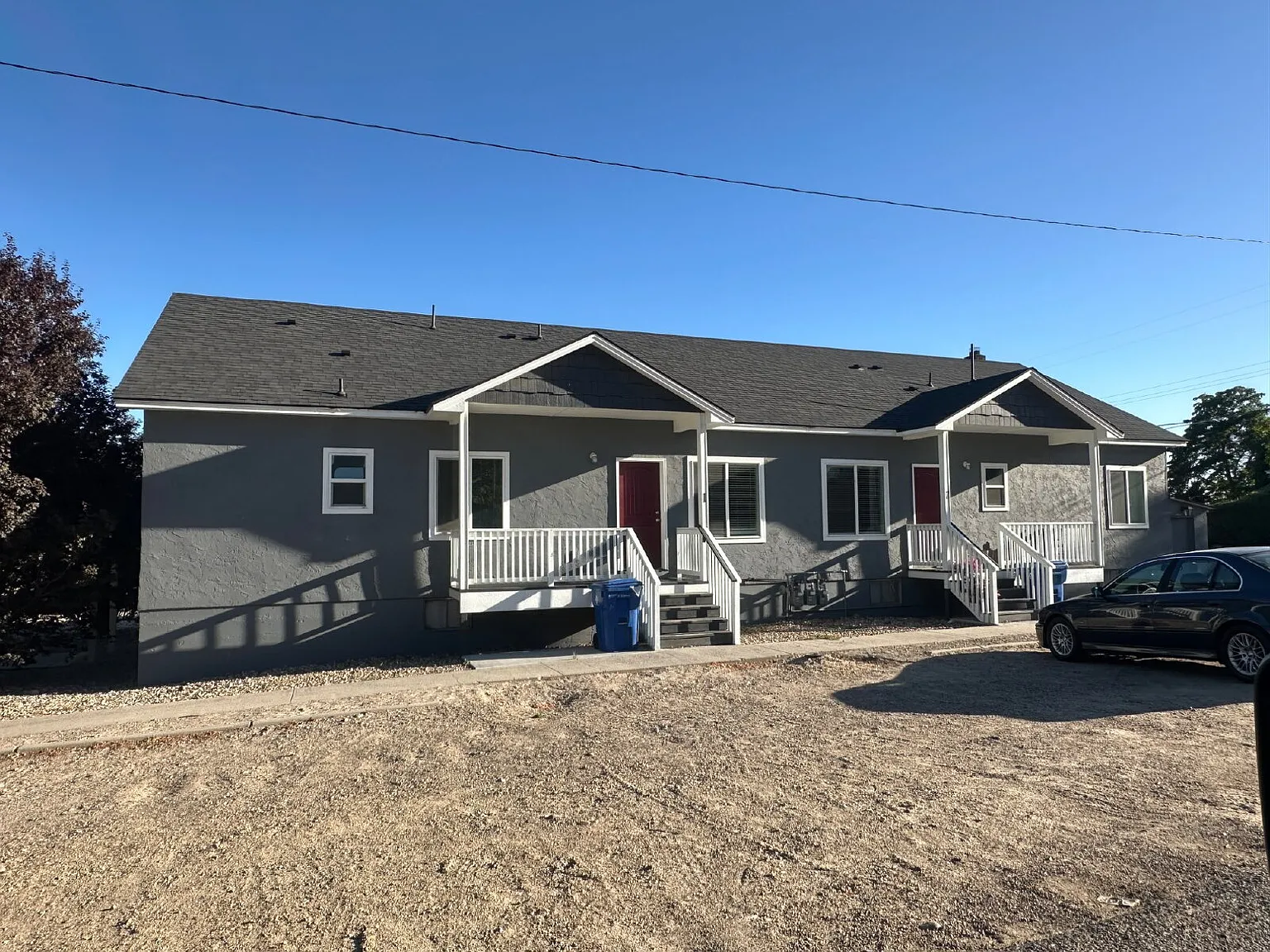 3 bed, 2.0 bath, 1250 sqft, $1,595 — Photo 3