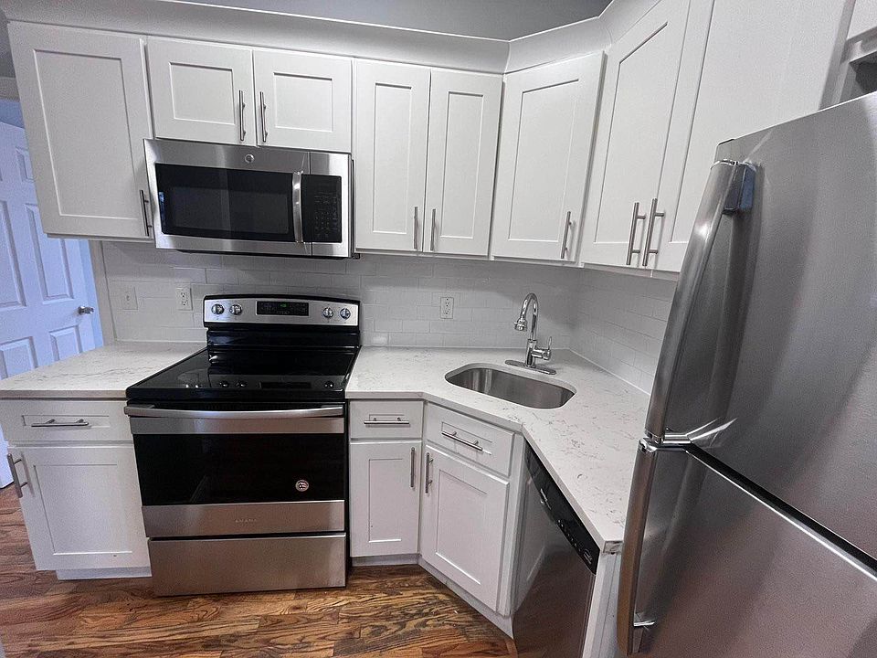 1st image of 2016 Regent Pl APT 4A